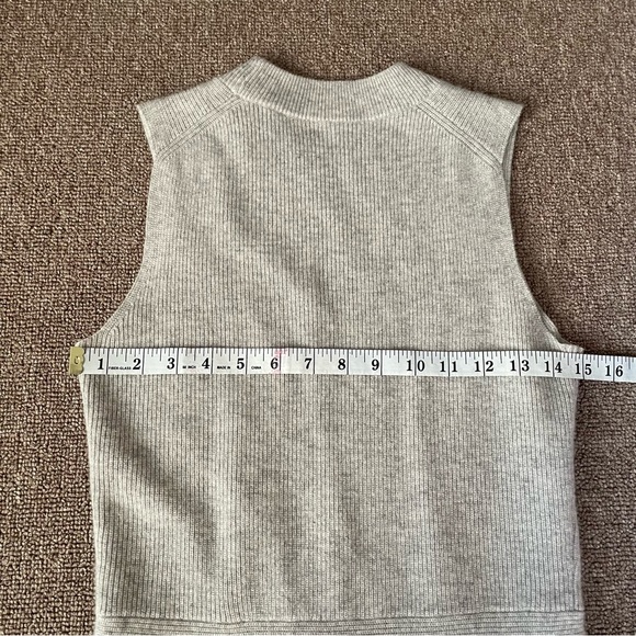 Veronica Beard Billie Peplum Cashmere Sweater - Picture 7 of 9